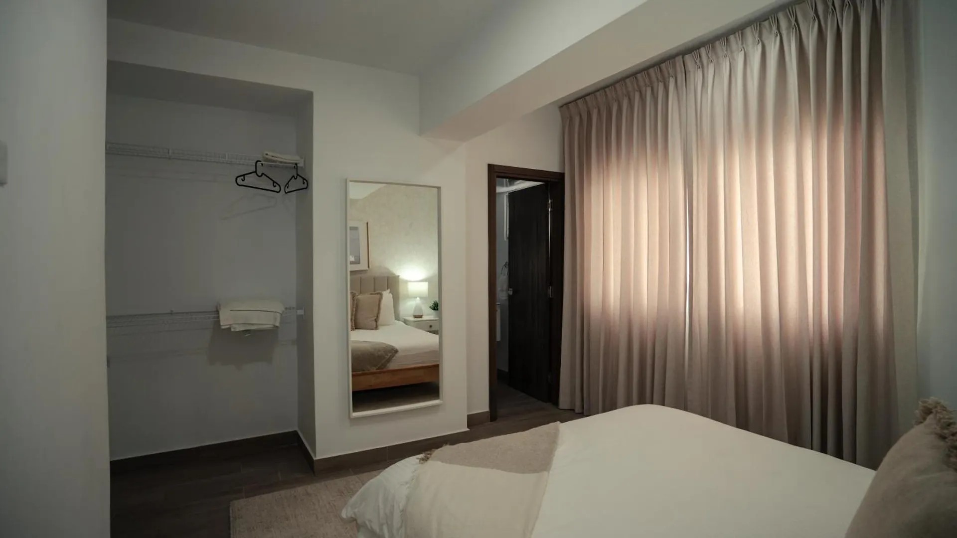 شقة Luxury 2Bedr, 2 Balcony Pool, Gym, Downtown سانتو دومينجو جمهورية الدومينيكان